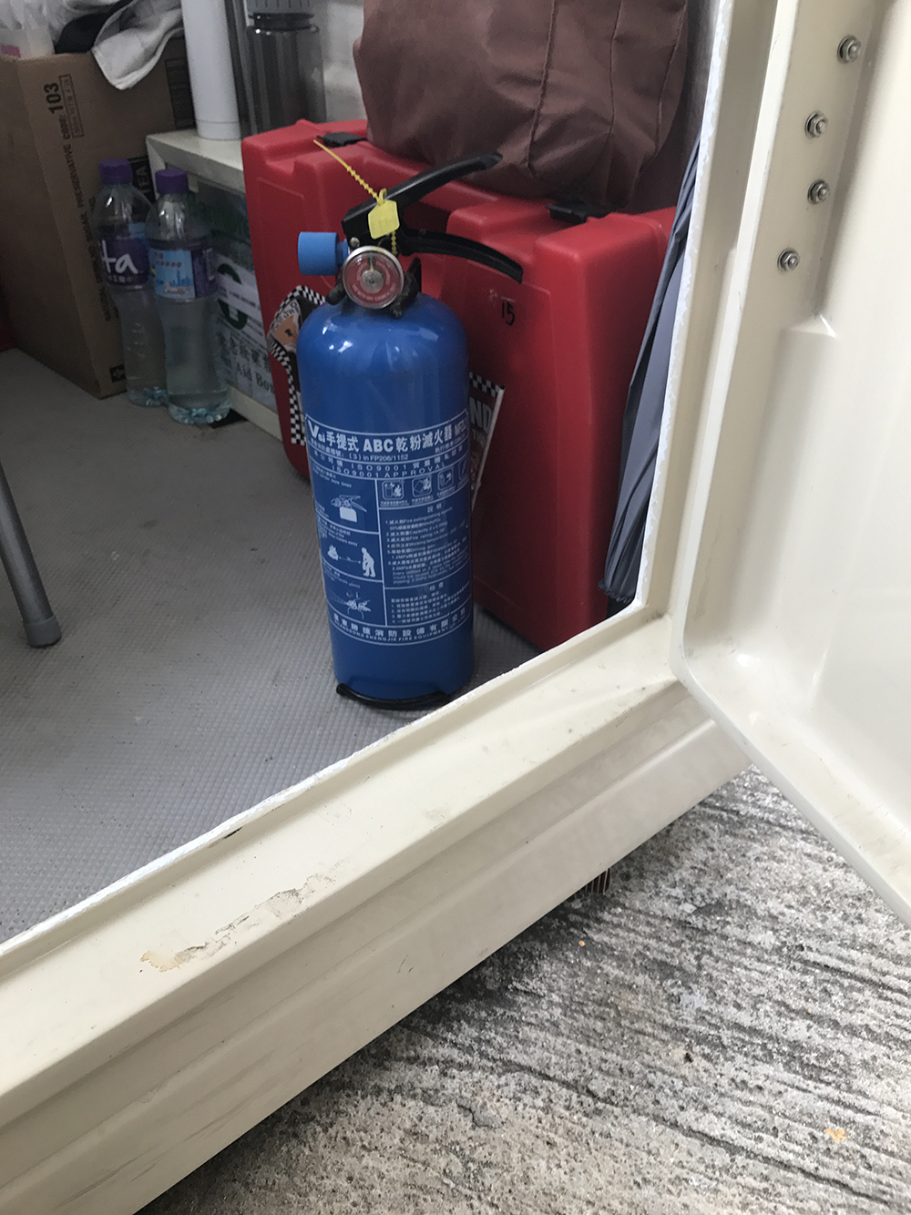 客戶範例 - 威信停車場滅火筒安裝 威信停車場 - Fire Station 消防設備安裝實例